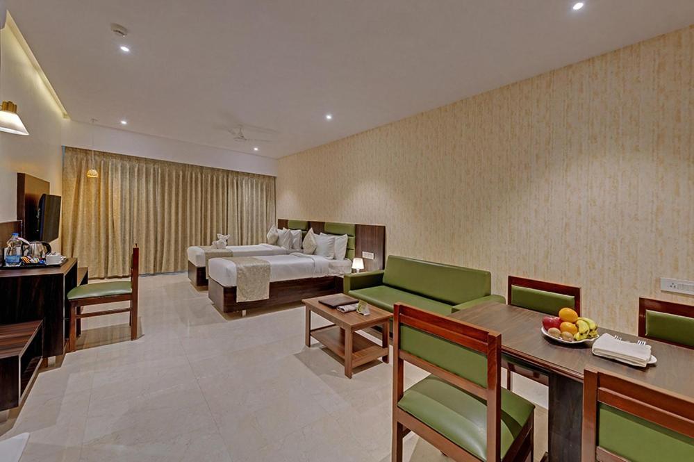 Guruprerna Beacon Resort, Dwarka מראה חיצוני תמונה